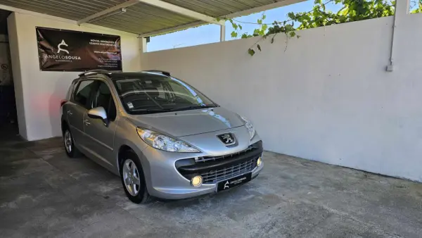 Peugeot 207 SW 1.4 VTi Sportium 9