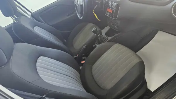 Fiat Punto 1.2 Easy S&S 28