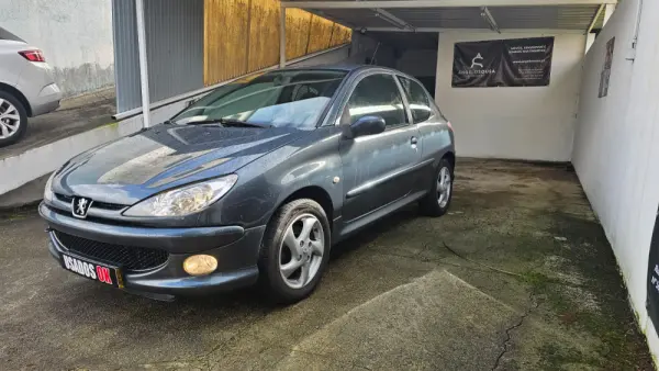 Peugeot 206 1.6 HDi XS 3