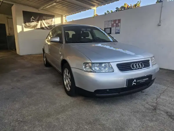 Audi A3 Sportback 1.6 Ambiente Tip. 9
