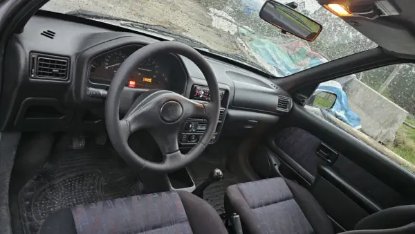 Peugeot 106 1.1 XR 37