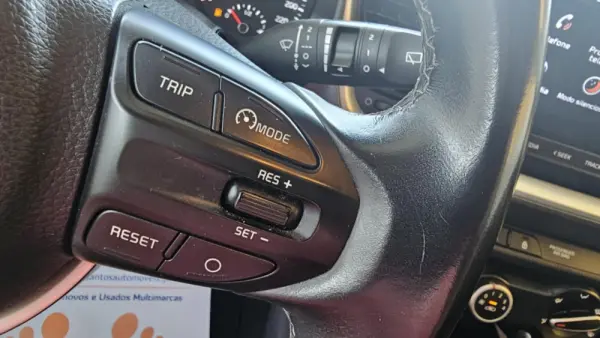 Kia Stonic 1.2 Dynamic 42