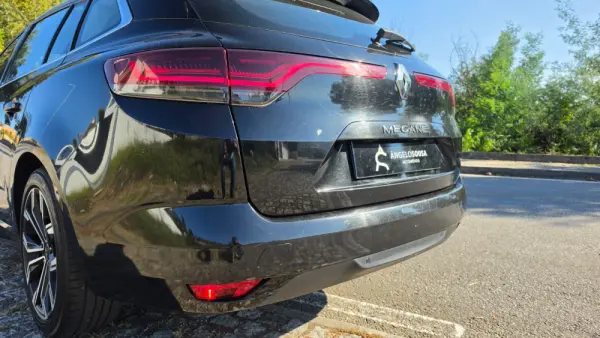 Renault Mégane Sport Tourer 1.5 Blue dCi Limited EDC 14