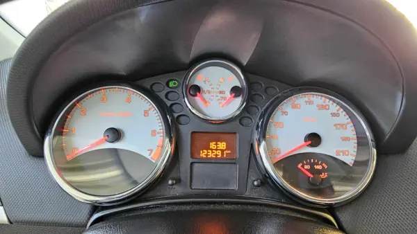 Peugeot 207 SW 1.4 VTi Sportium 47