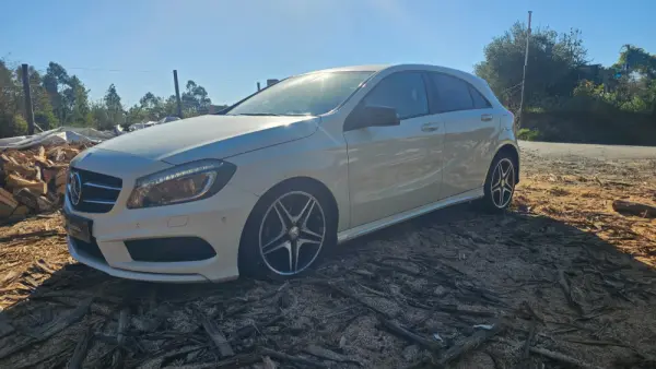 Mercedes-Benz A 180 d AMG Line 8