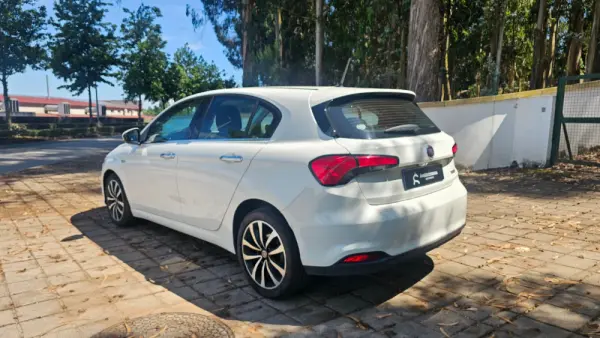 Fiat Tipo 1.6 M-Jet Lounge J17 14