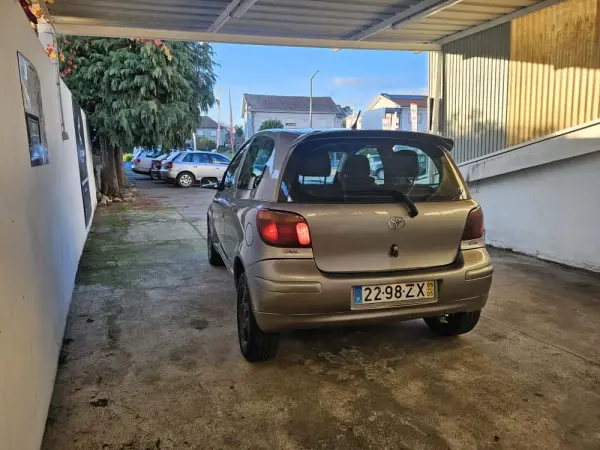 Toyota Yaris 1.4 D-4D Sol AC 16