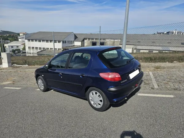 Peugeot 206 1.1 XR Présence 10