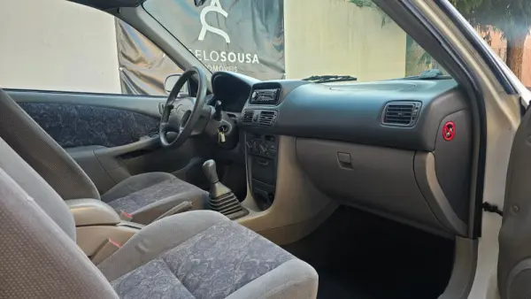 Toyota Corolla 2.0 D-4D Sol 27