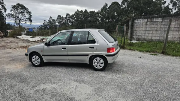 Peugeot 106 1.1 XR 15