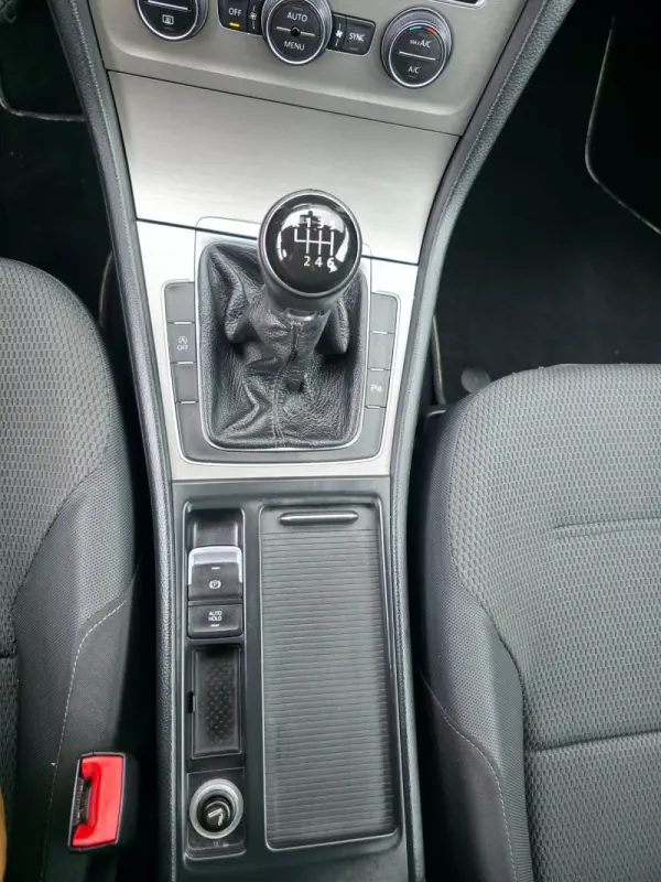 Volkswagen Golf 1.6 TDi GPS Edition 35