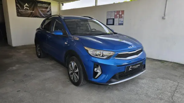 Kia Stonic 1.2 Dynamic 6