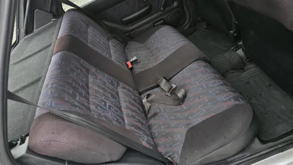 Peugeot 106 1.1 XR 29