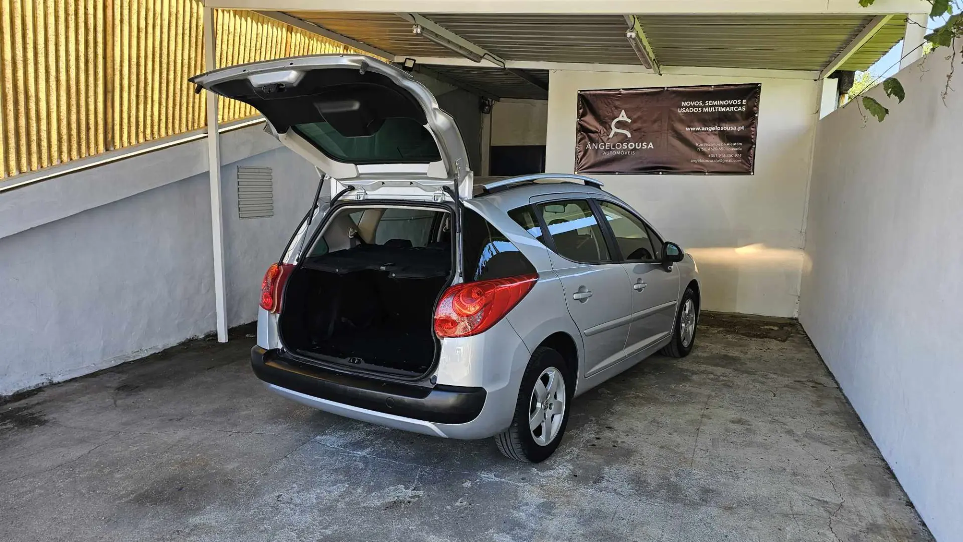 Peugeot 207 SW 1.4 VTi Sportium 26
