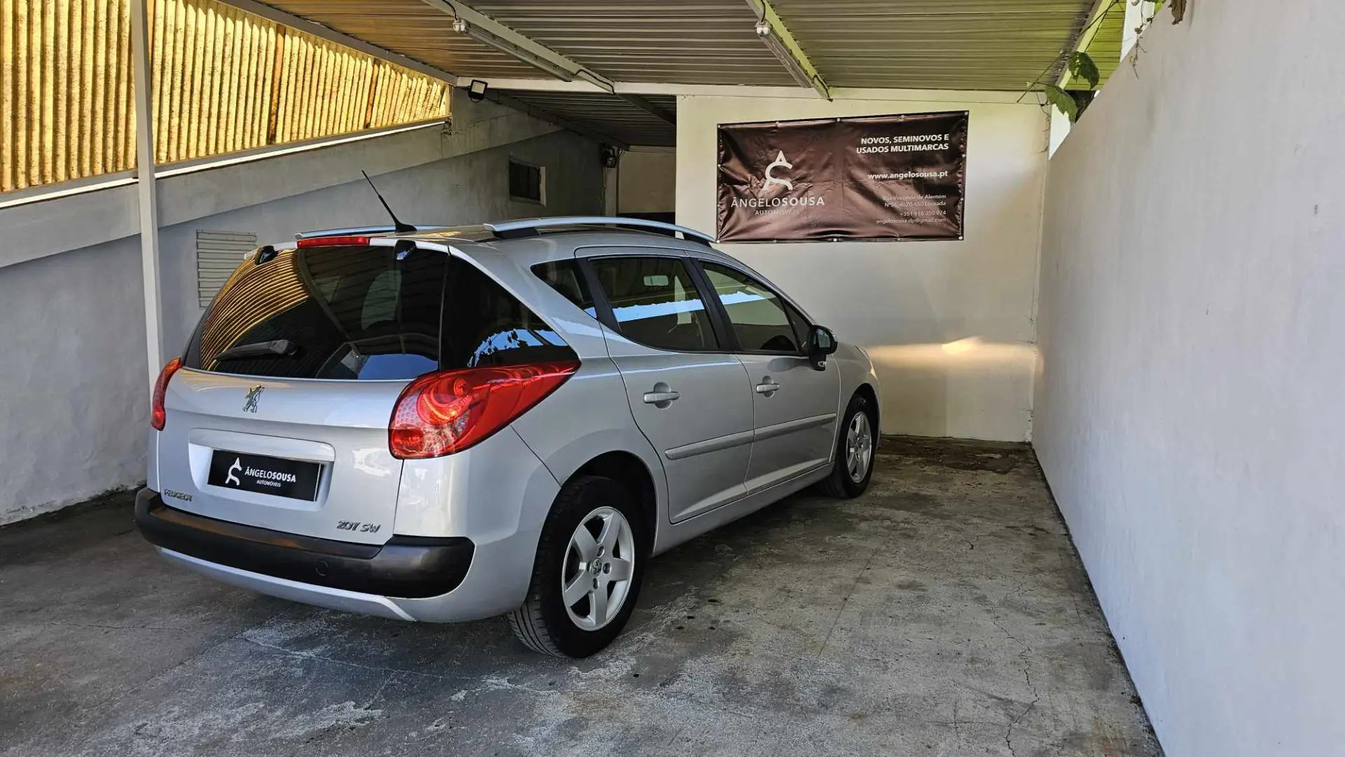 Peugeot 207 SW 1.4 VTi Sportium 19