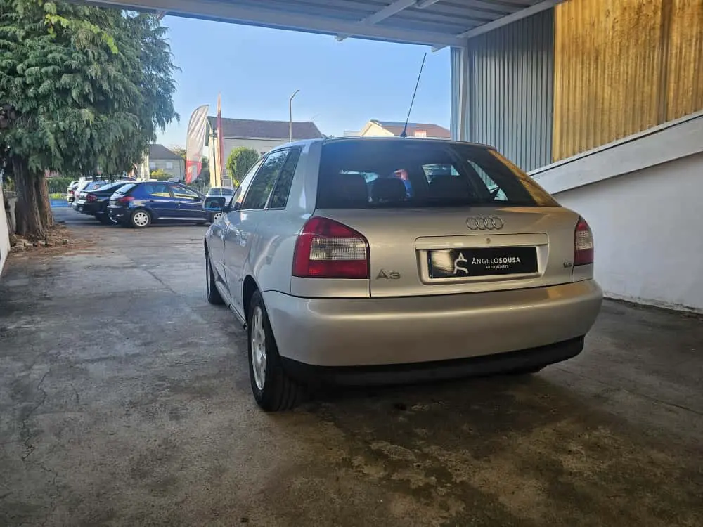 Audi A3 Sportback 1.6 Ambiente Tip. 24
