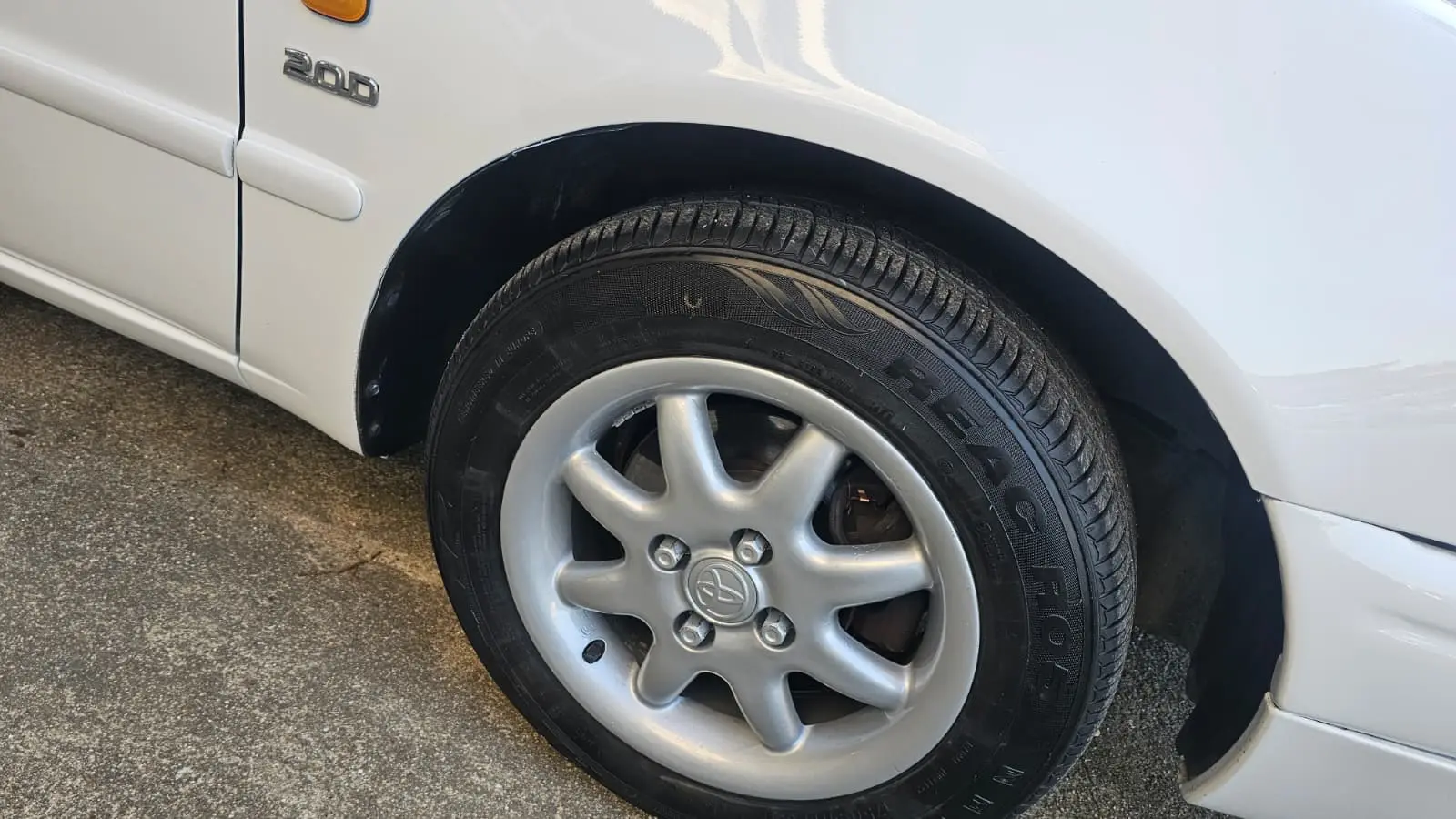 Toyota Corolla 2.0 D-4D Sol 15