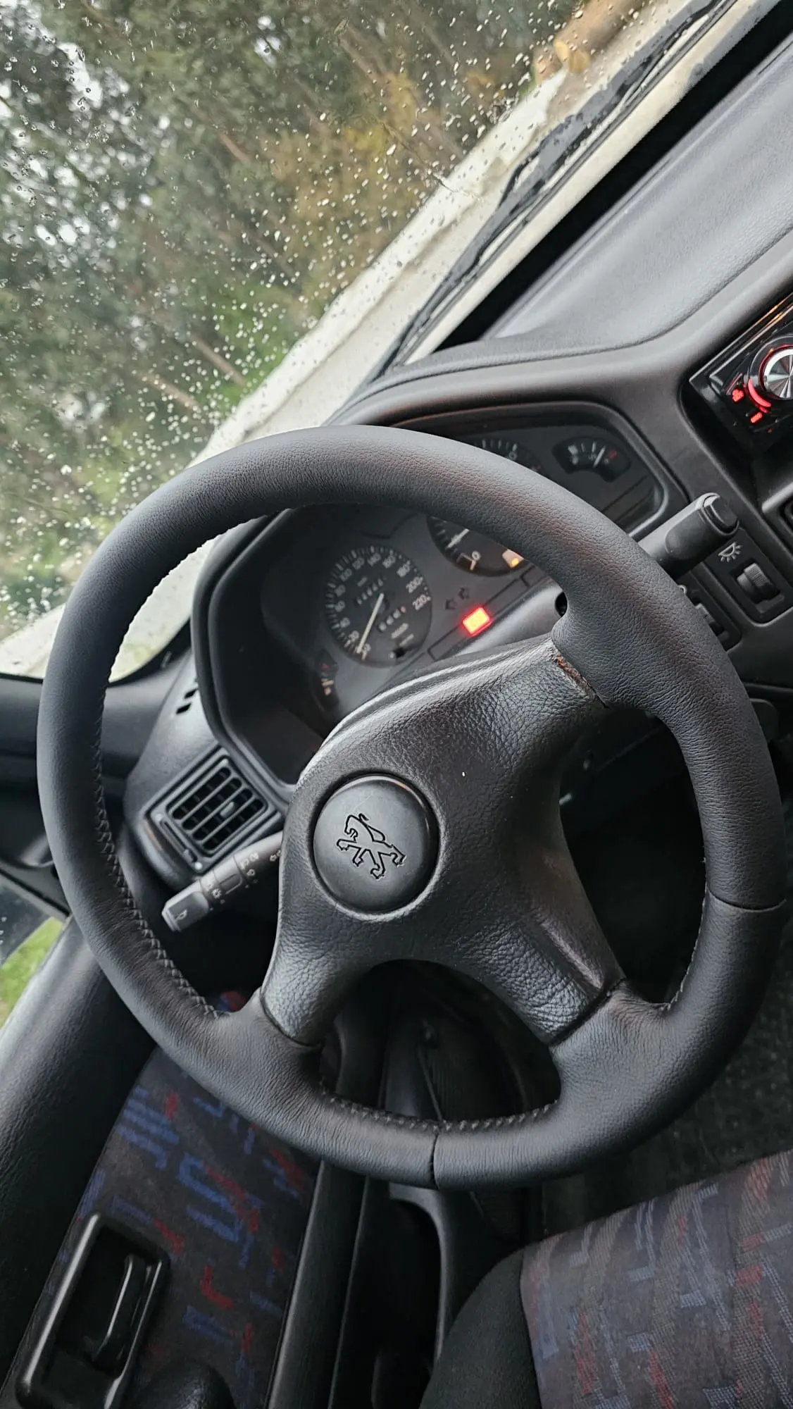 Peugeot 106 1.1 XR 24