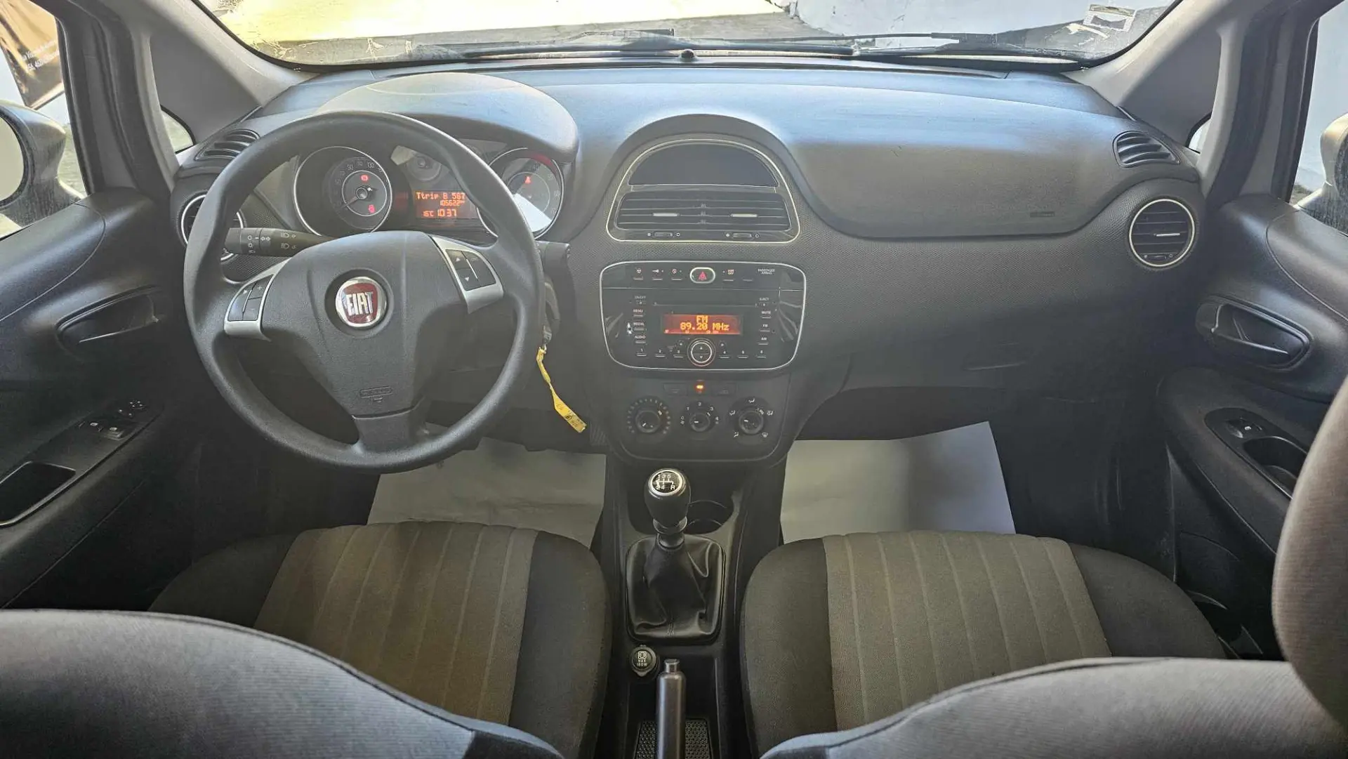 Fiat Punto 1.2 Easy S&S 27