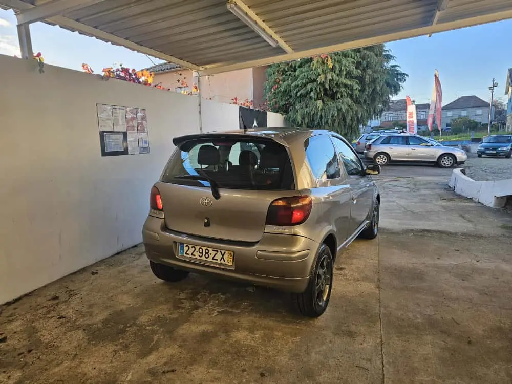 Toyota Yaris 1.4 D-4D Sol AC 14