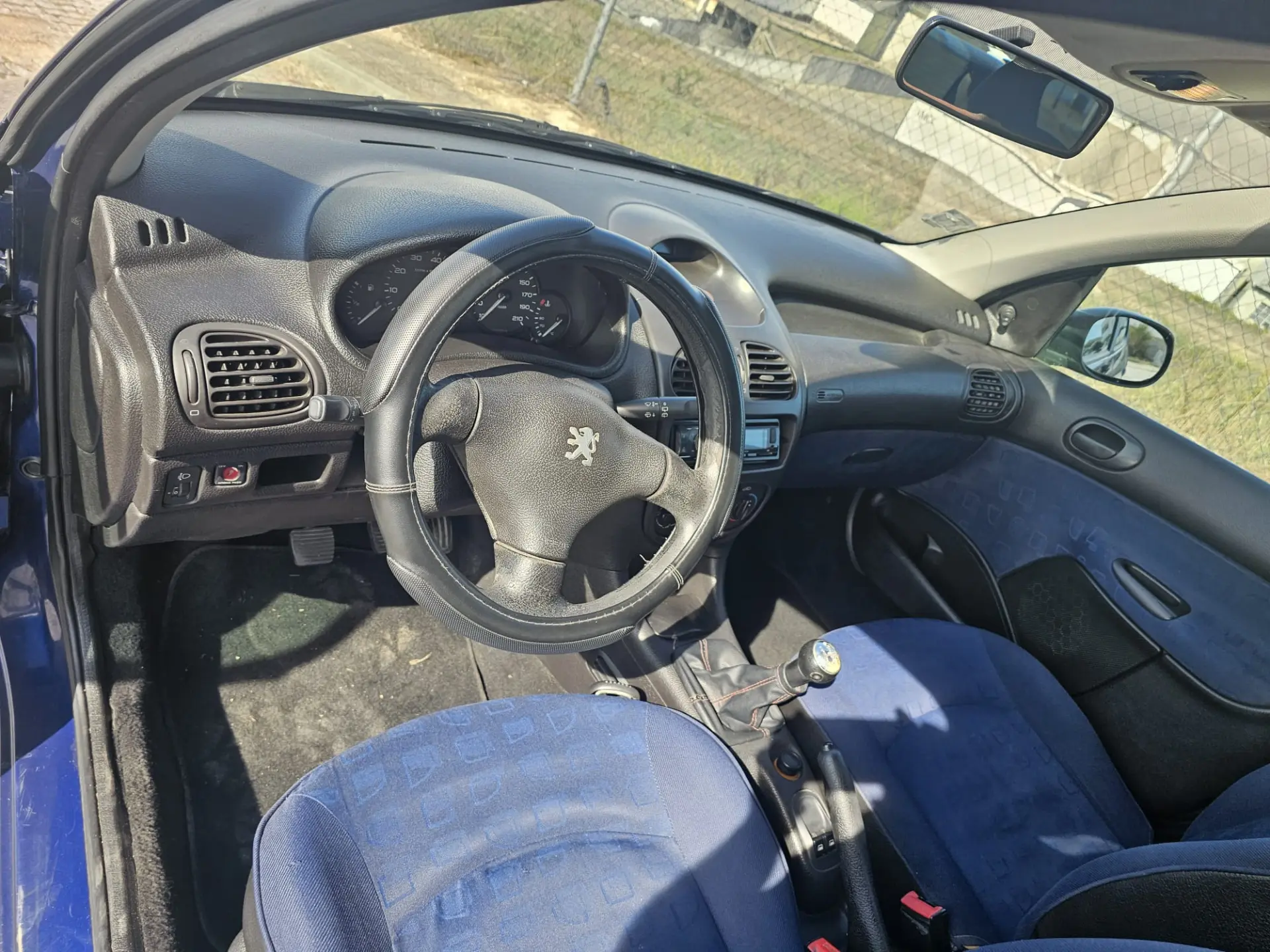 Peugeot 206 1.1 XR Présence 17