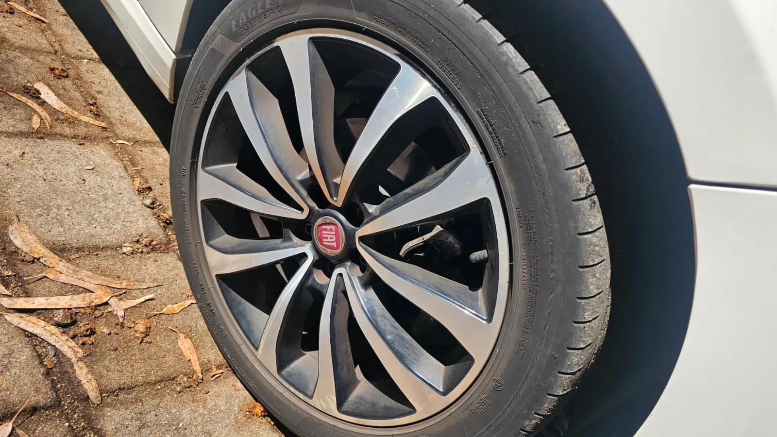 Fiat Tipo 1.6 M-Jet Lounge J17 19