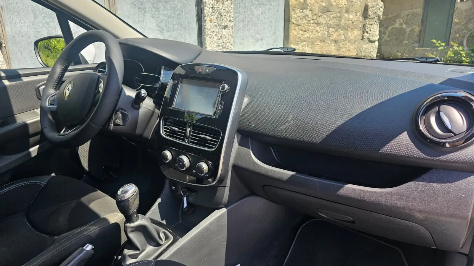 Renault Clio Sport Tourer 28