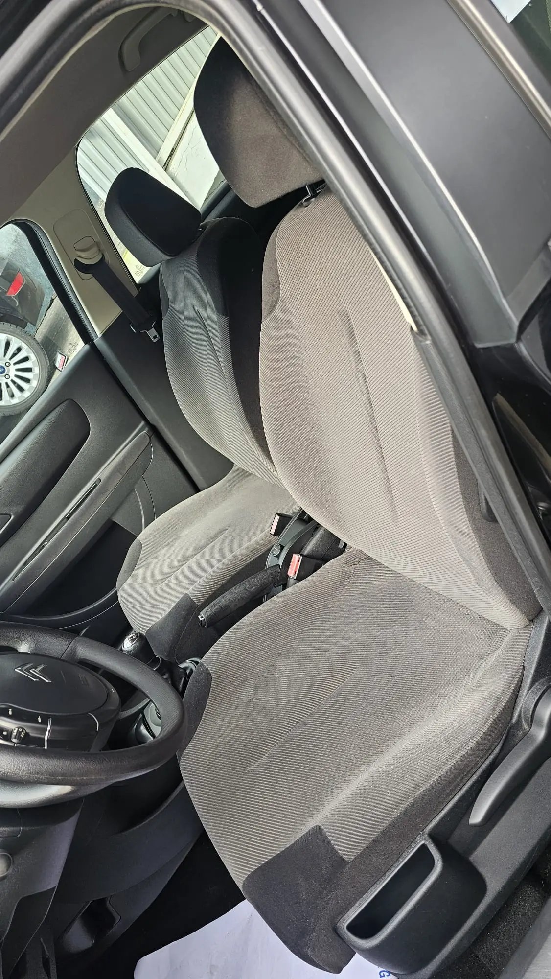 Citroen C4 1.4 16V SX 18