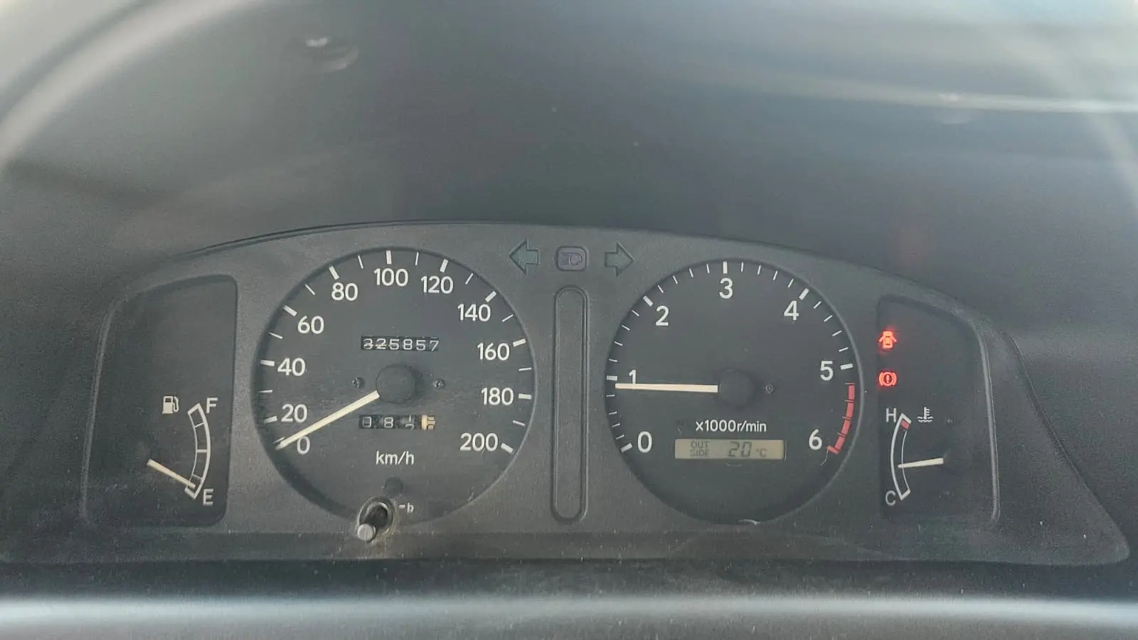 Toyota Corolla 2.0 D-4D Sol 19