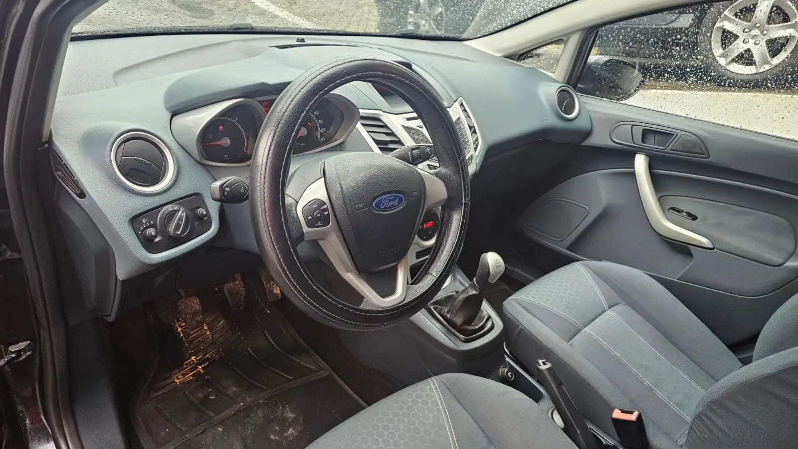 Ford Fiesta 1.4 TDCI Titanium 41