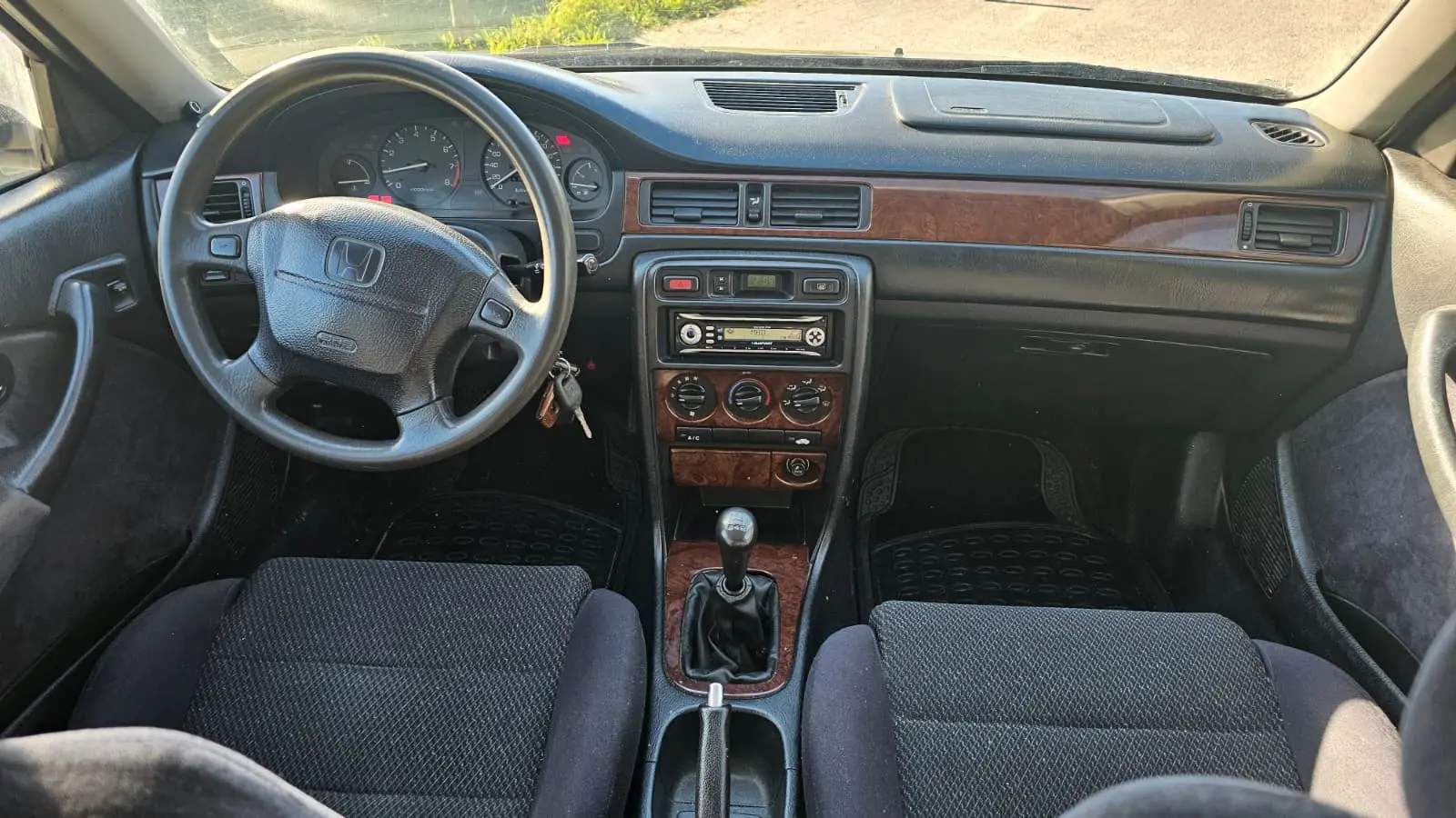 Honda Civic 1.4i Profile 32