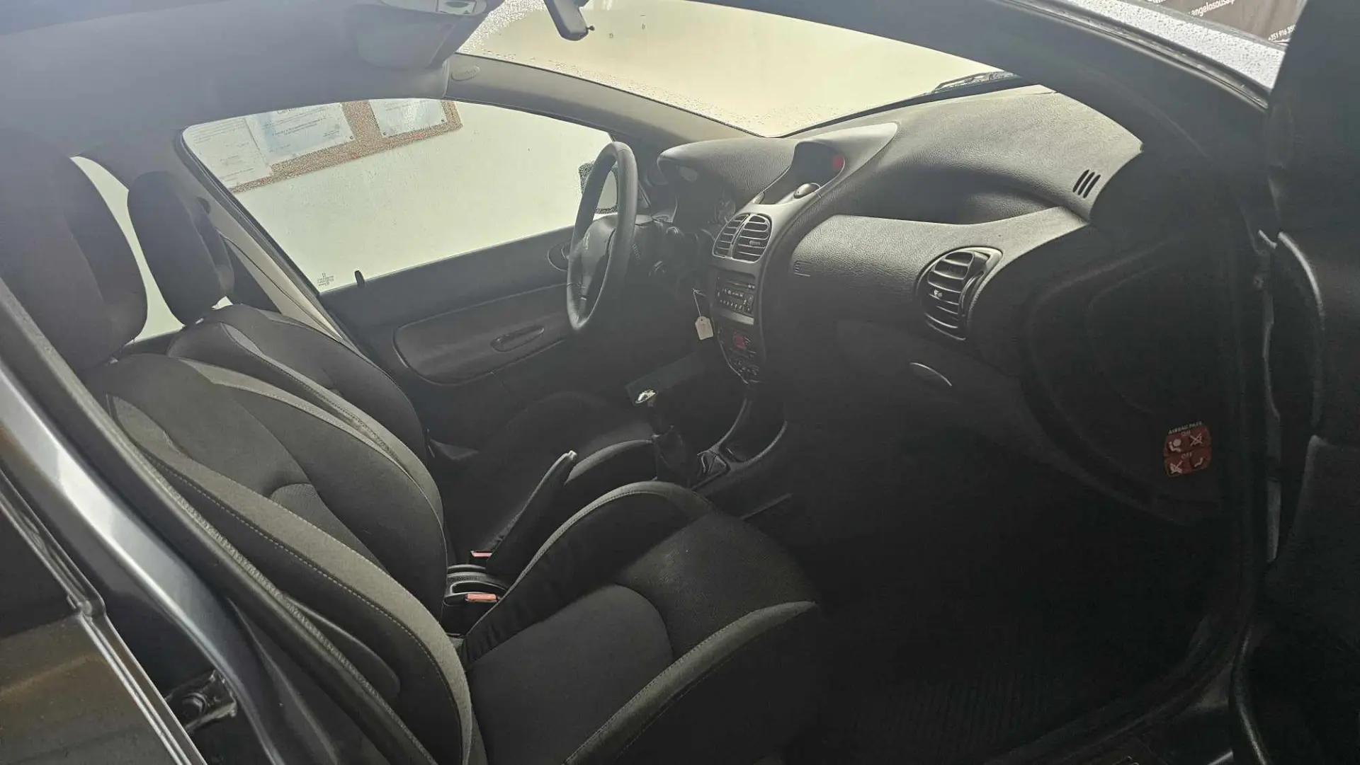 Peugeot 206 SW 1.4 16V XS 32