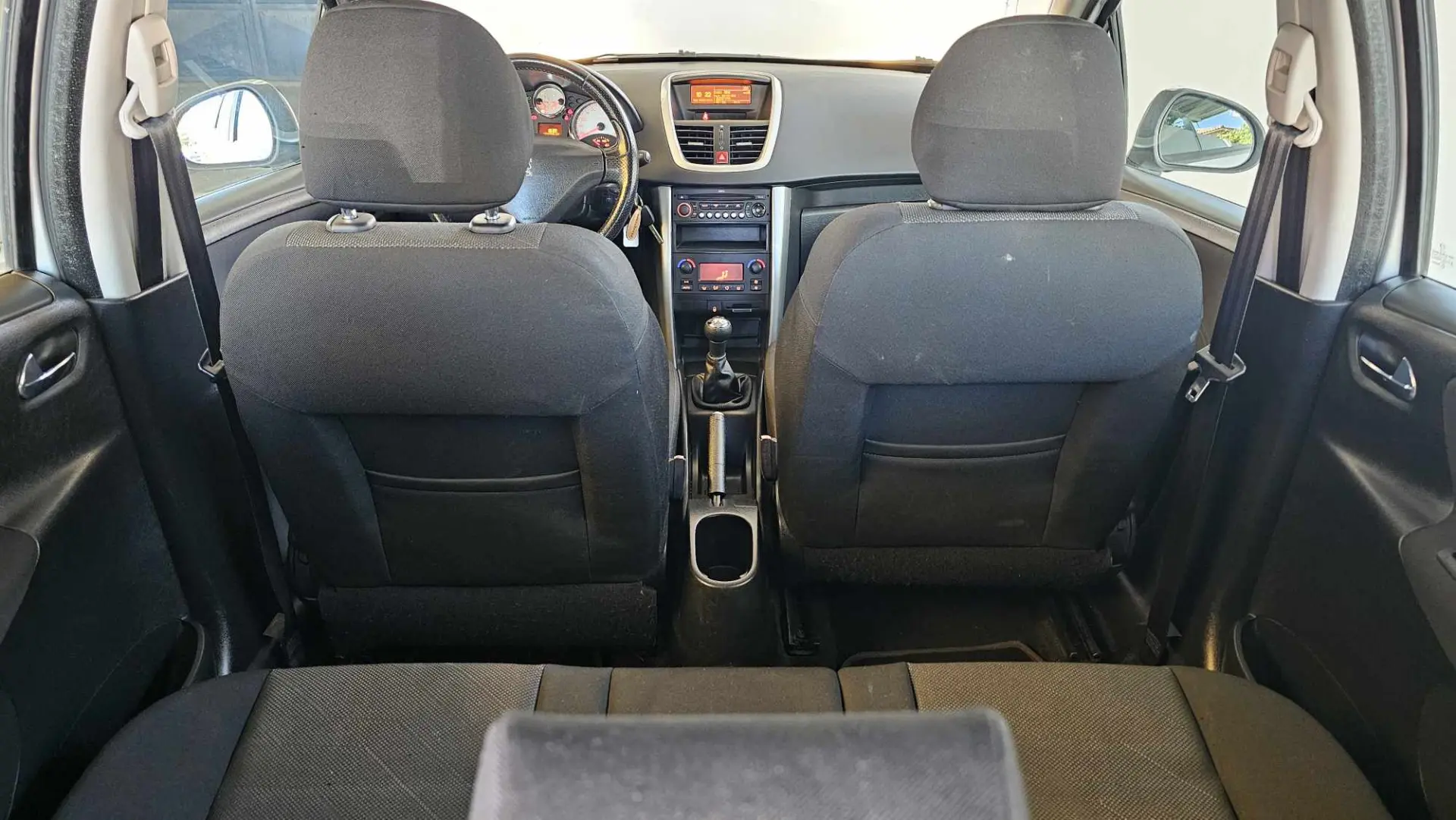 Peugeot 207 SW 1.4 VTi Sportium 29