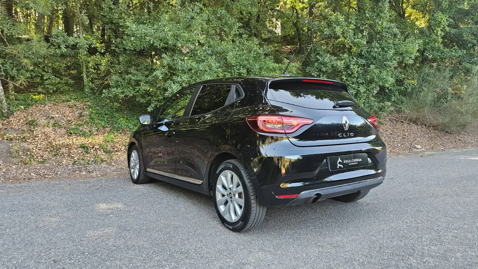 Renault Clio 1.0 TCe Intens 14