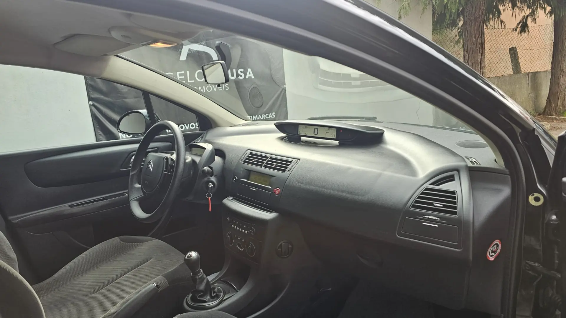 Citroen C4 1.4 16V SX 33