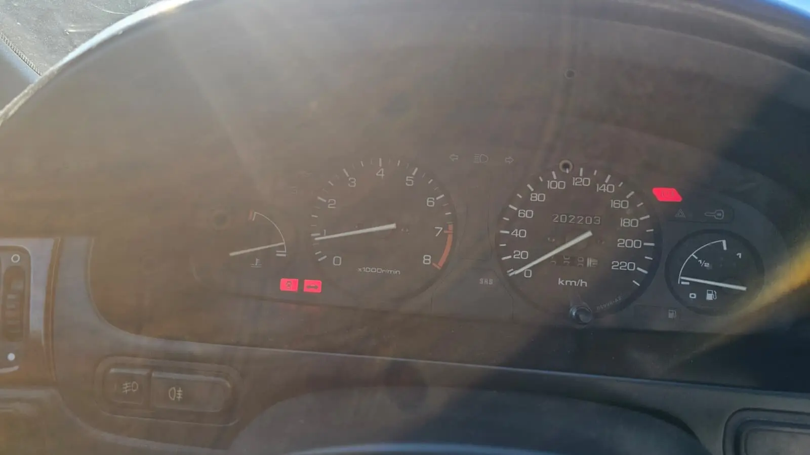 Honda Civic 1.4i Profile 23