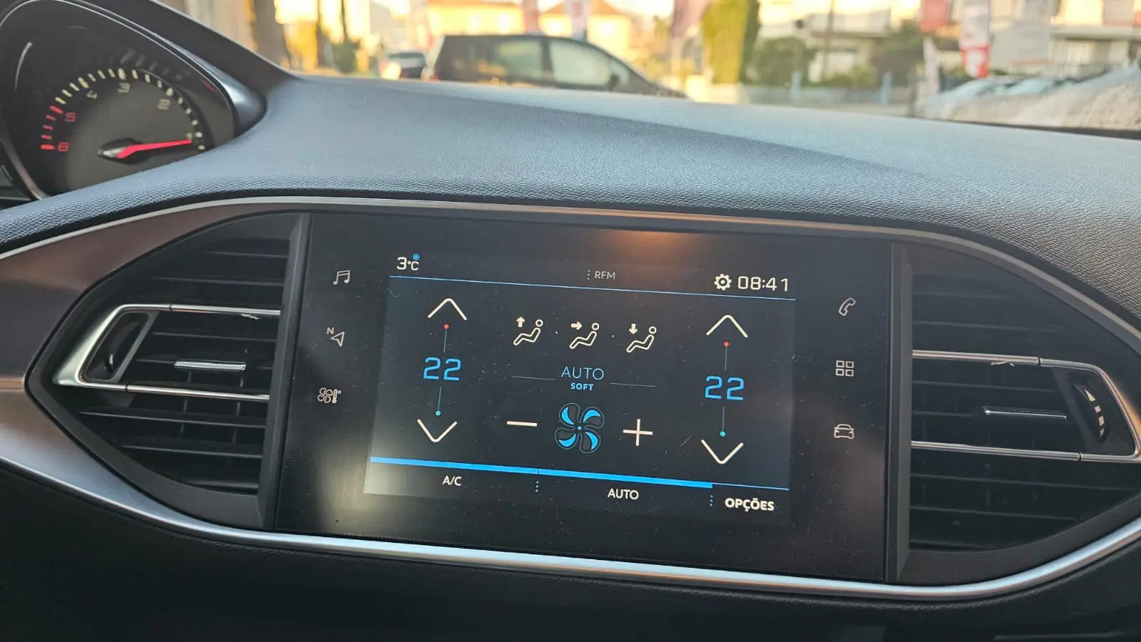 Peugeot 308 1.5 BlueHDi Style 26