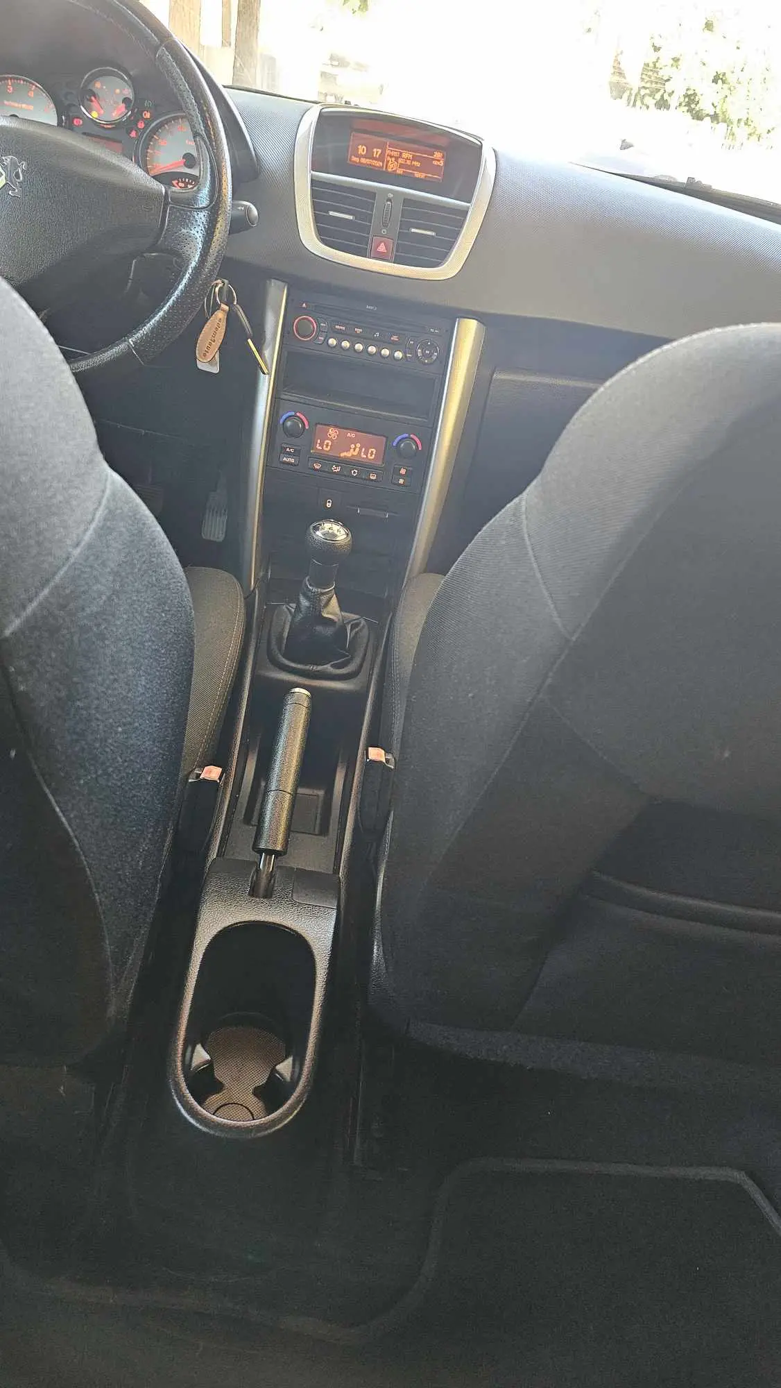 Peugeot 207 SW 1.4 VTi Sportium 48