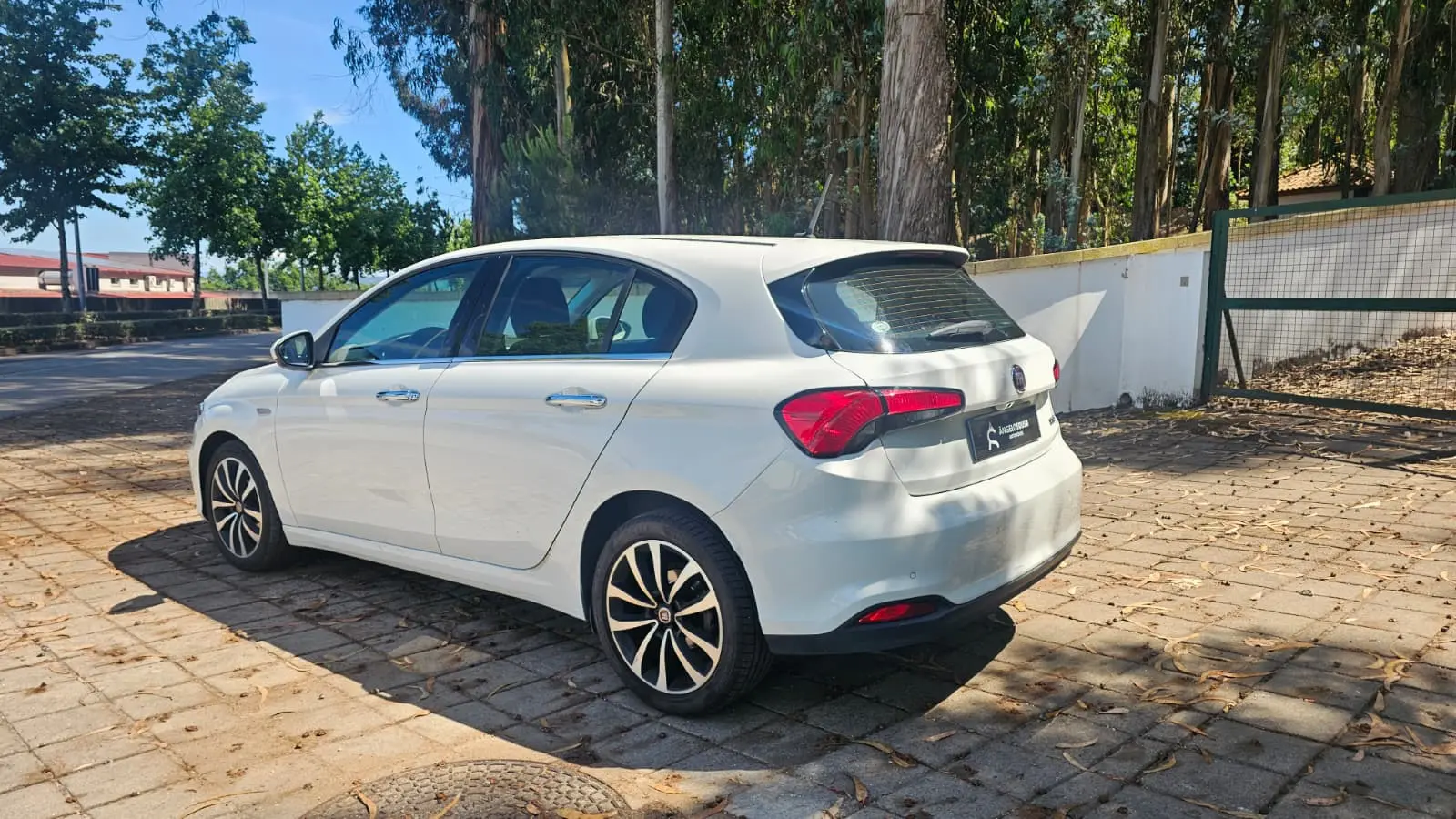 Fiat Tipo 1.6 M-Jet Lounge J17 17
