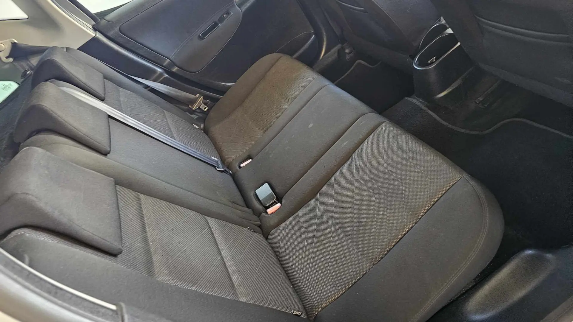 Peugeot 207 SW 1.4 VTi Sportium 40