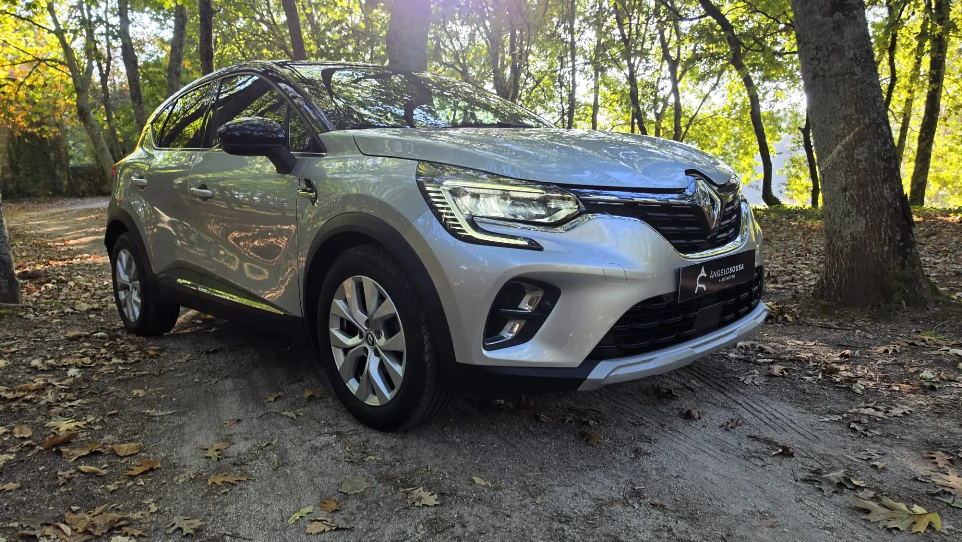 Renault Captur 1.0 TCe Intens 1