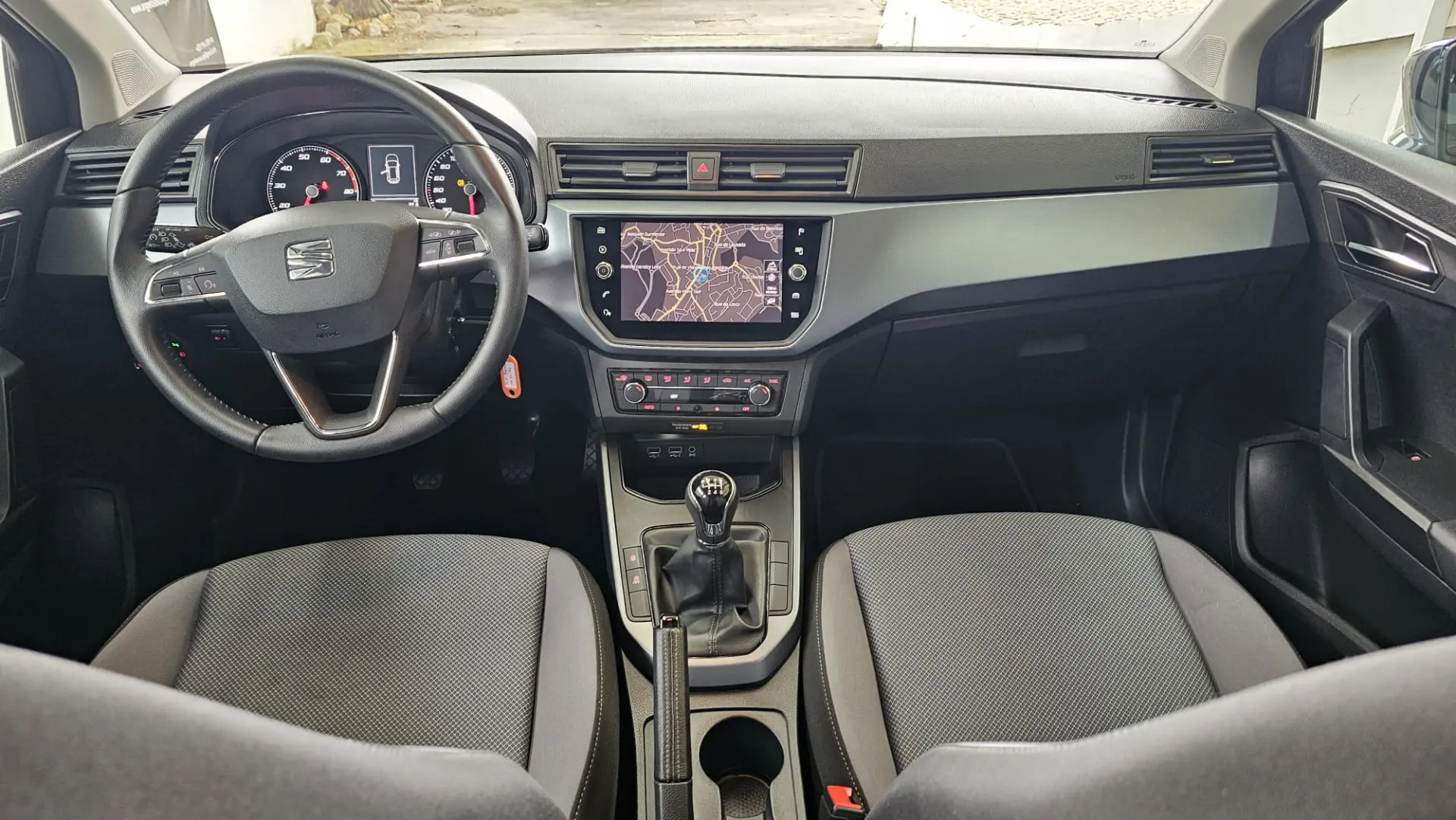 SEAT Arona 1.0 TSI Style 51