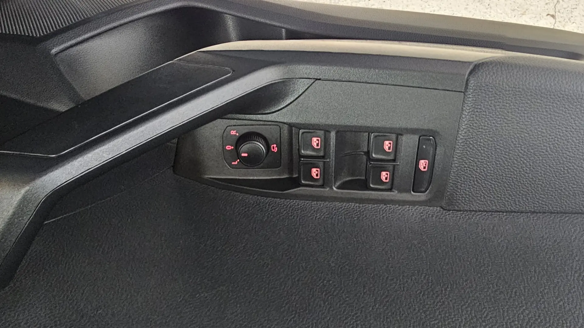 SEAT Arona 1.0 TSI Style 43