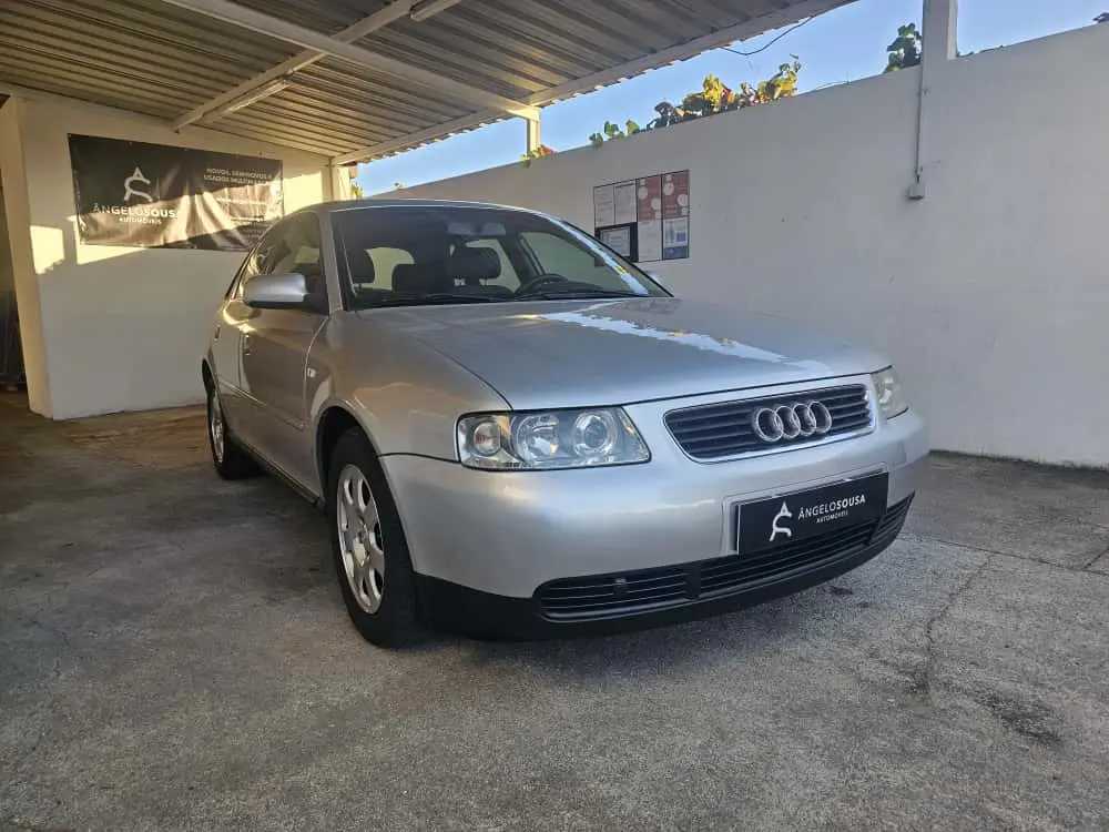 Audi A3 Sportback 1.6 Ambiente Tip. 13