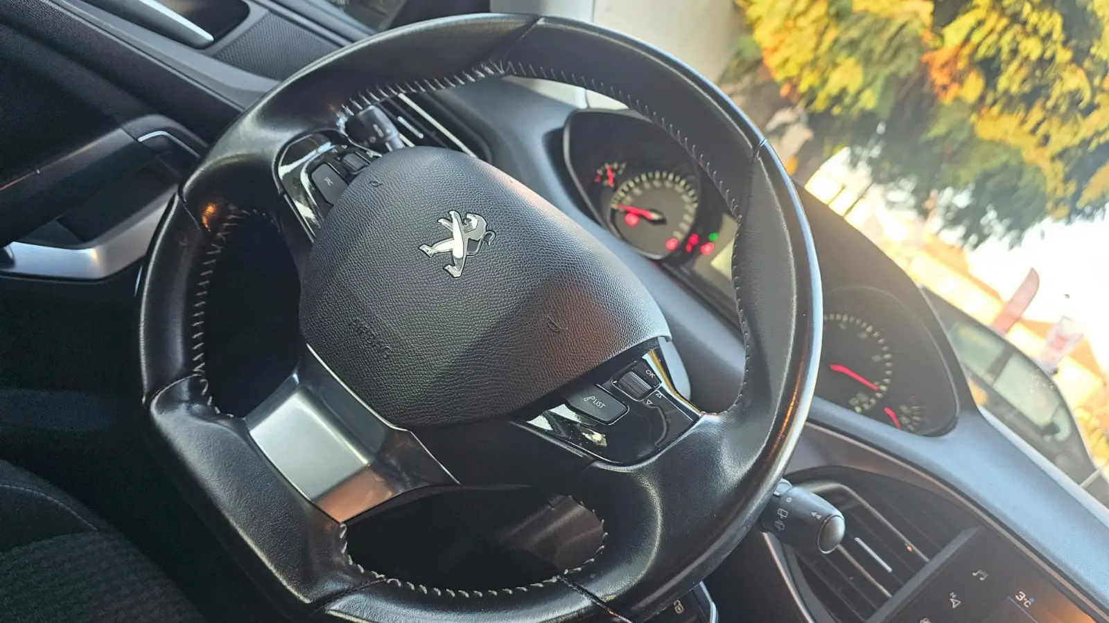 Peugeot 308 1.5 BlueHDi Style 27