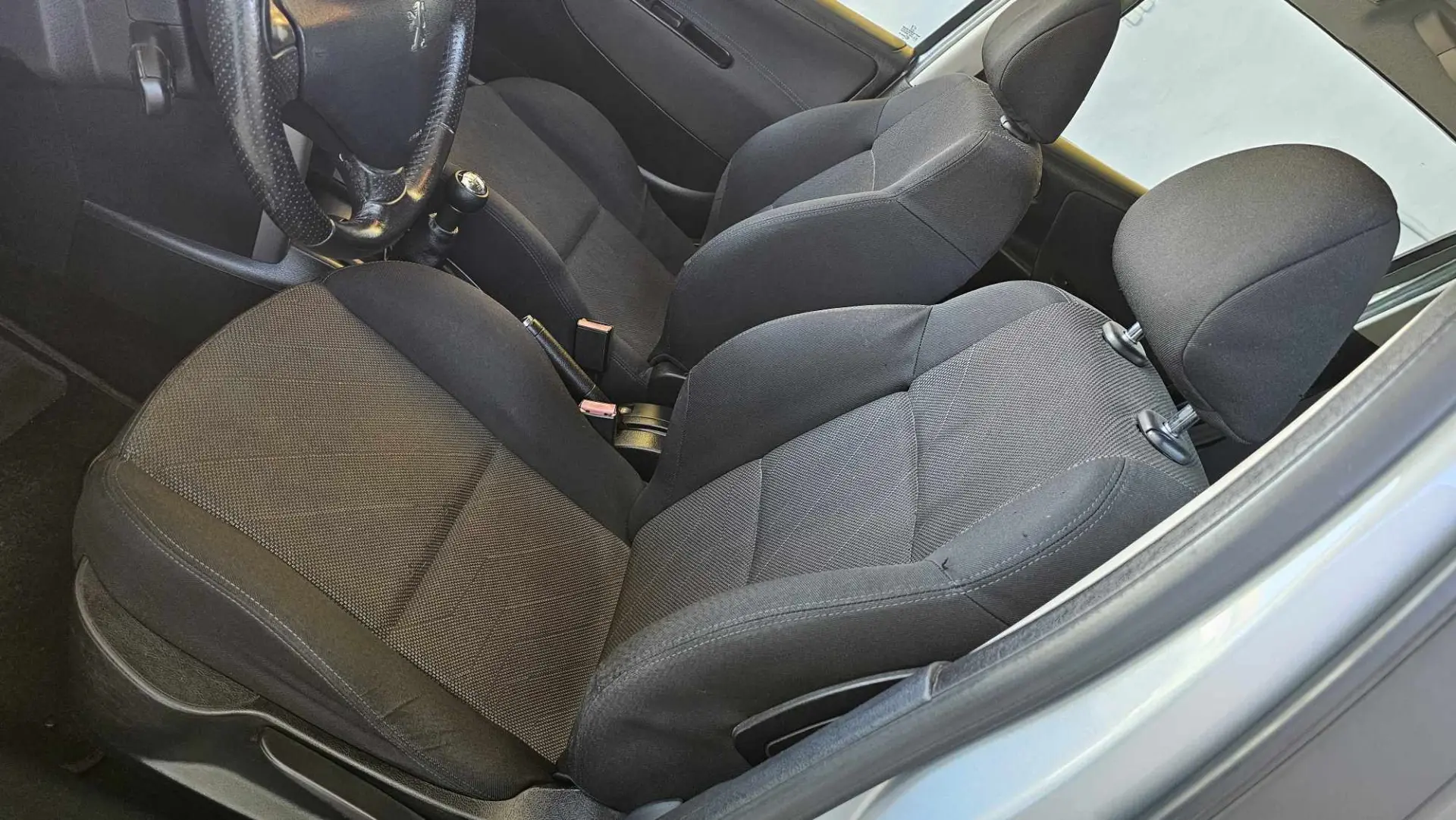 Peugeot 207 SW 1.4 VTi Sportium 50
