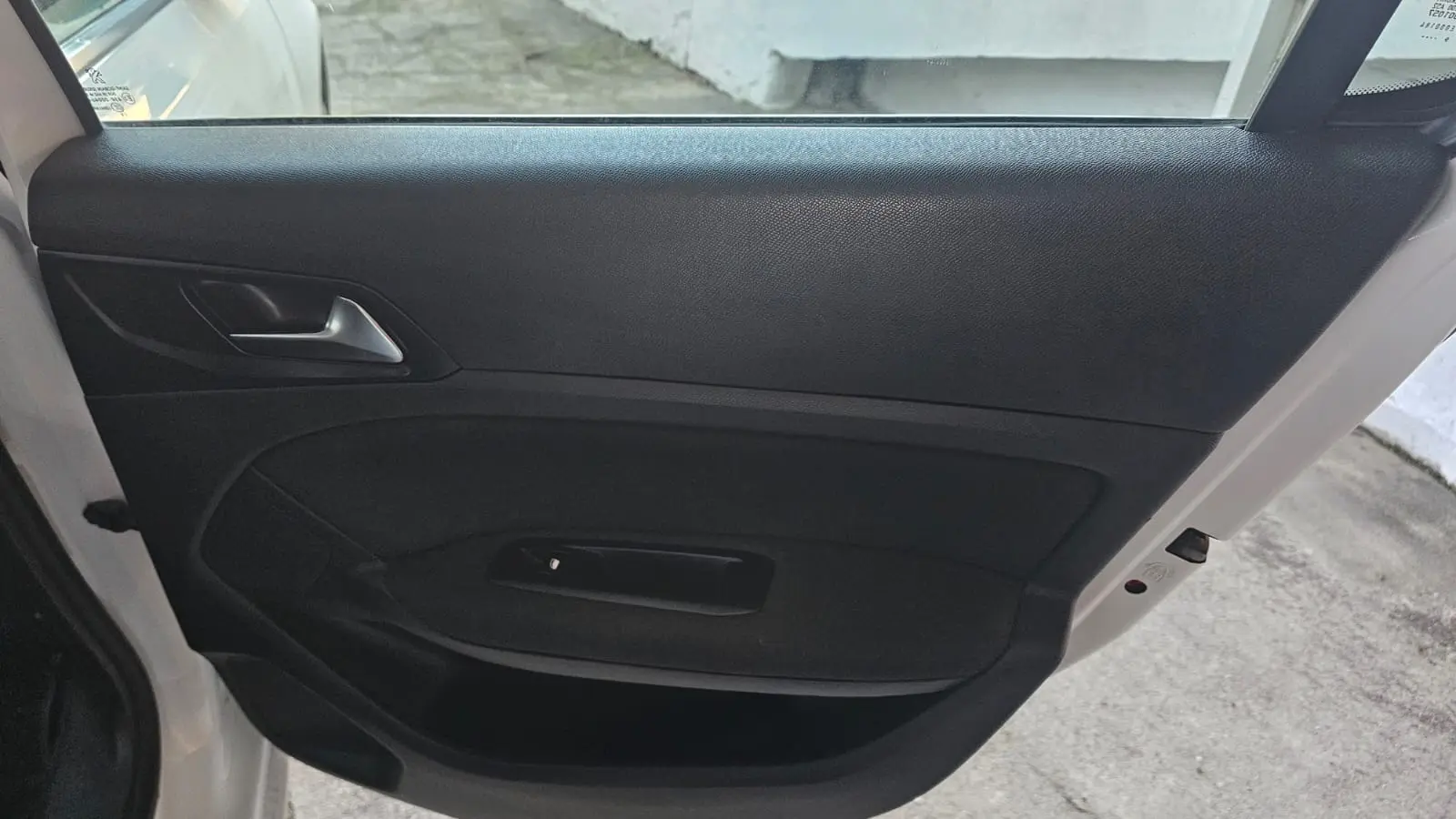 Peugeot 308 1.5 BlueHDi Style 40