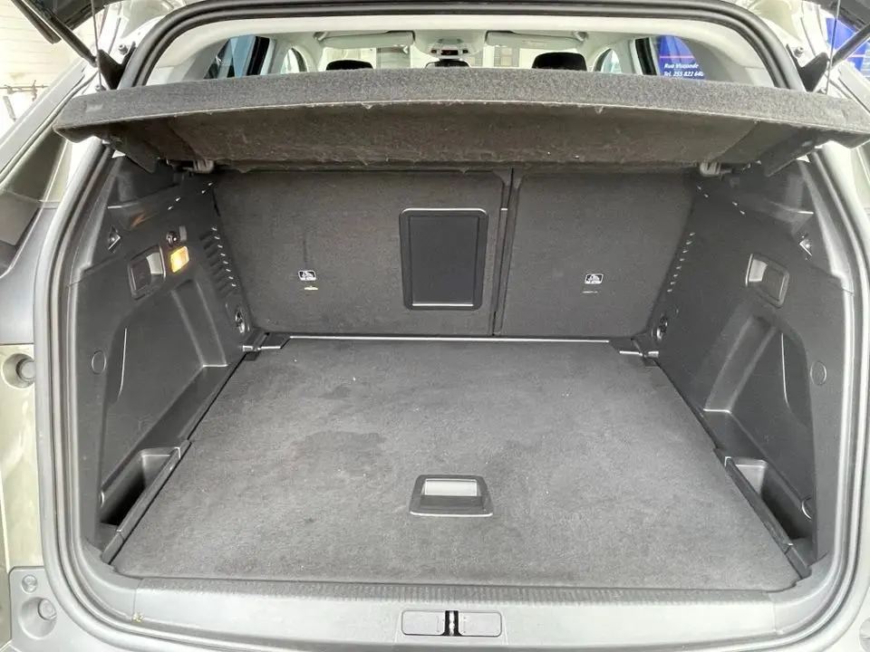 Peugeot 3008 1.5 BlueHDi Active Pack 7