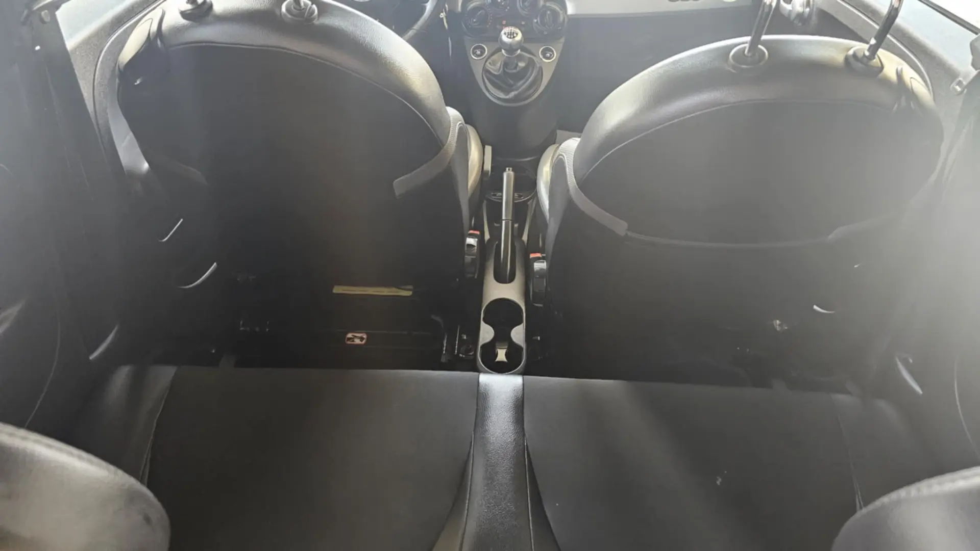 Fiat 500 1.0 Hybrid 29