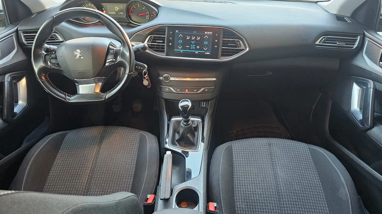 Peugeot 308 1.5 BlueHDi Style 36